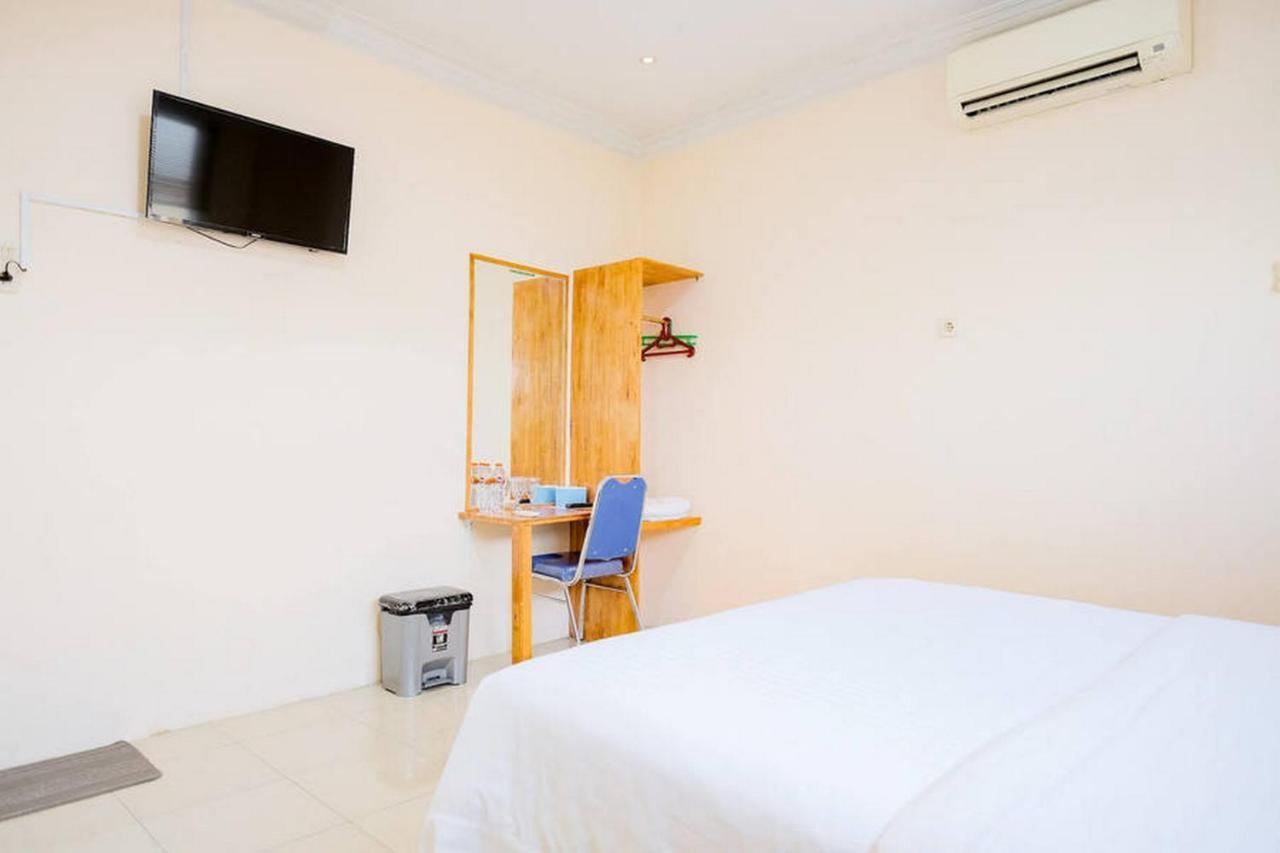 Waringin Residence Redpartner Medan Extérieur photo