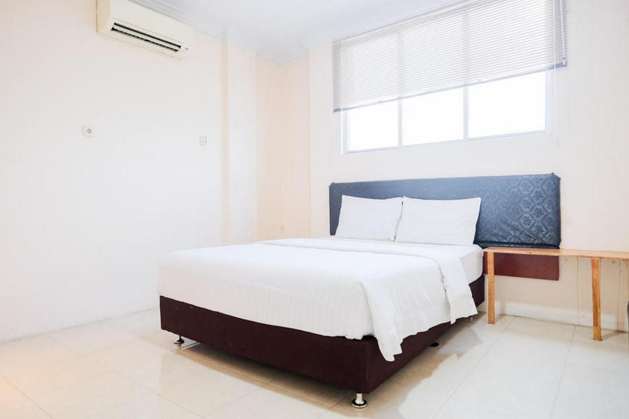 Waringin Residence Redpartner Medan Extérieur photo