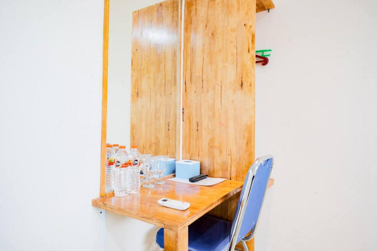 Waringin Residence Redpartner Medan Extérieur photo